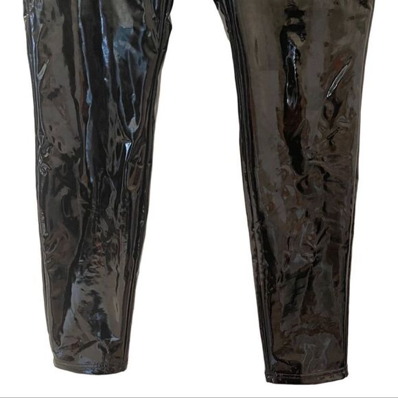 7 For All Mankind Patent Pants Size M - Picture 6 of 11